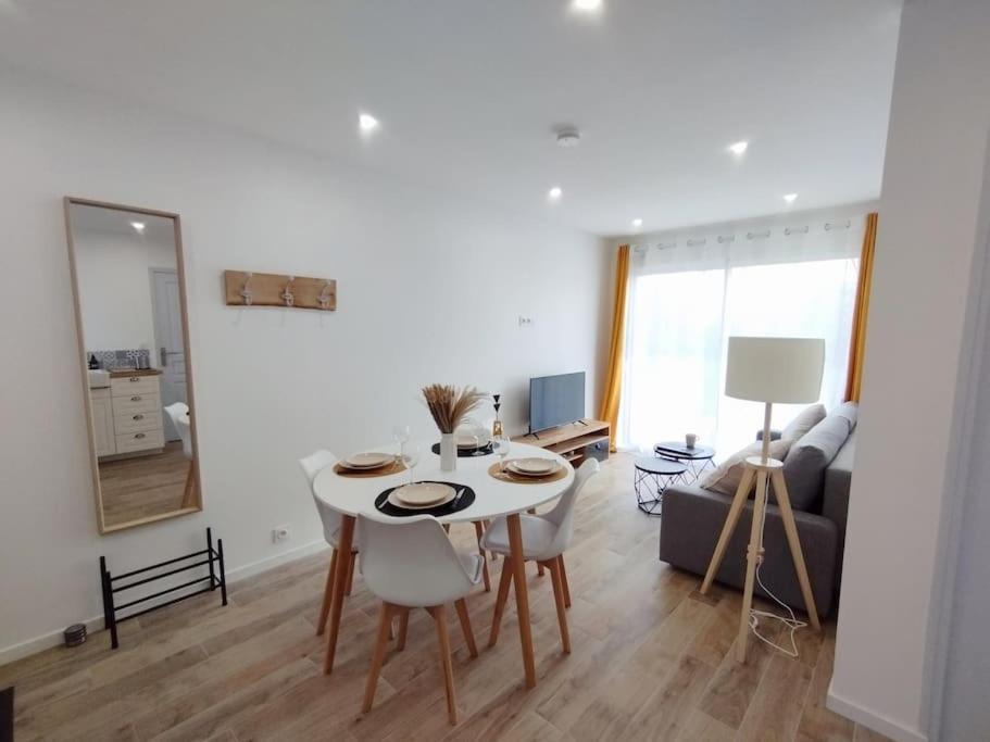 Logement Au Calme Avec Jardin Proche De Vannes Elven Bagian luar foto